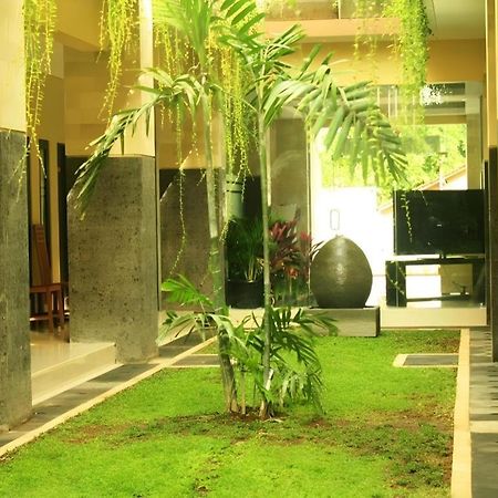 Bali Mega Hotel Jimbaran Exterior foto