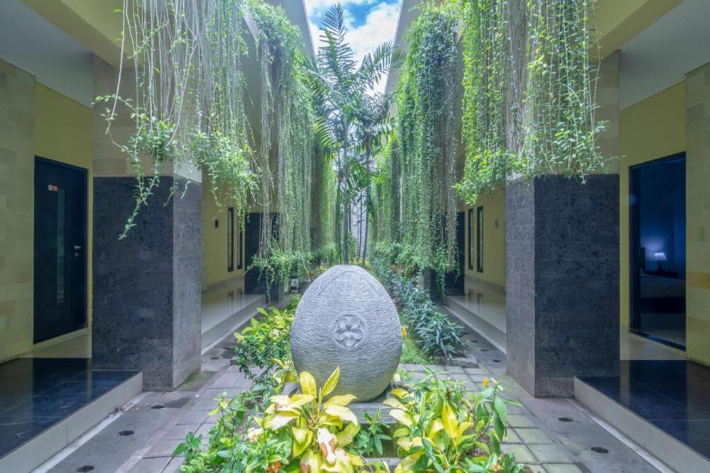 Bali Mega Hotel Jimbaran Exterior foto